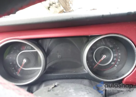 2019 Jeep Wrangler Unlimited Rubicon 4X4 z USA, uszkodzony, nr VIN 1C4HJXFNXKW547420